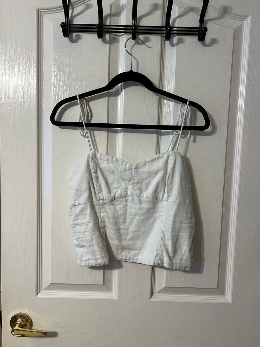 Old Navy Cropped White Tank Top